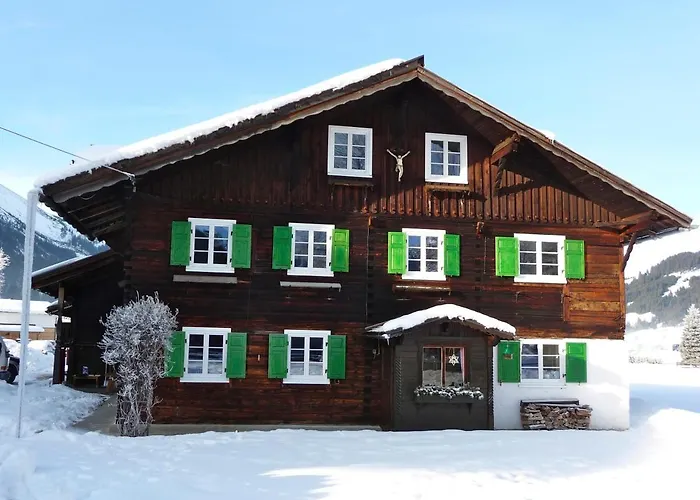 Tirolerhaus - Zentral Und Ruhig - Gemuetliche Dachgeschosswohnung Mit Separater Kueche, Schlafzimmer & Charme - Ab 7 Tage Buchbar * Tannheim